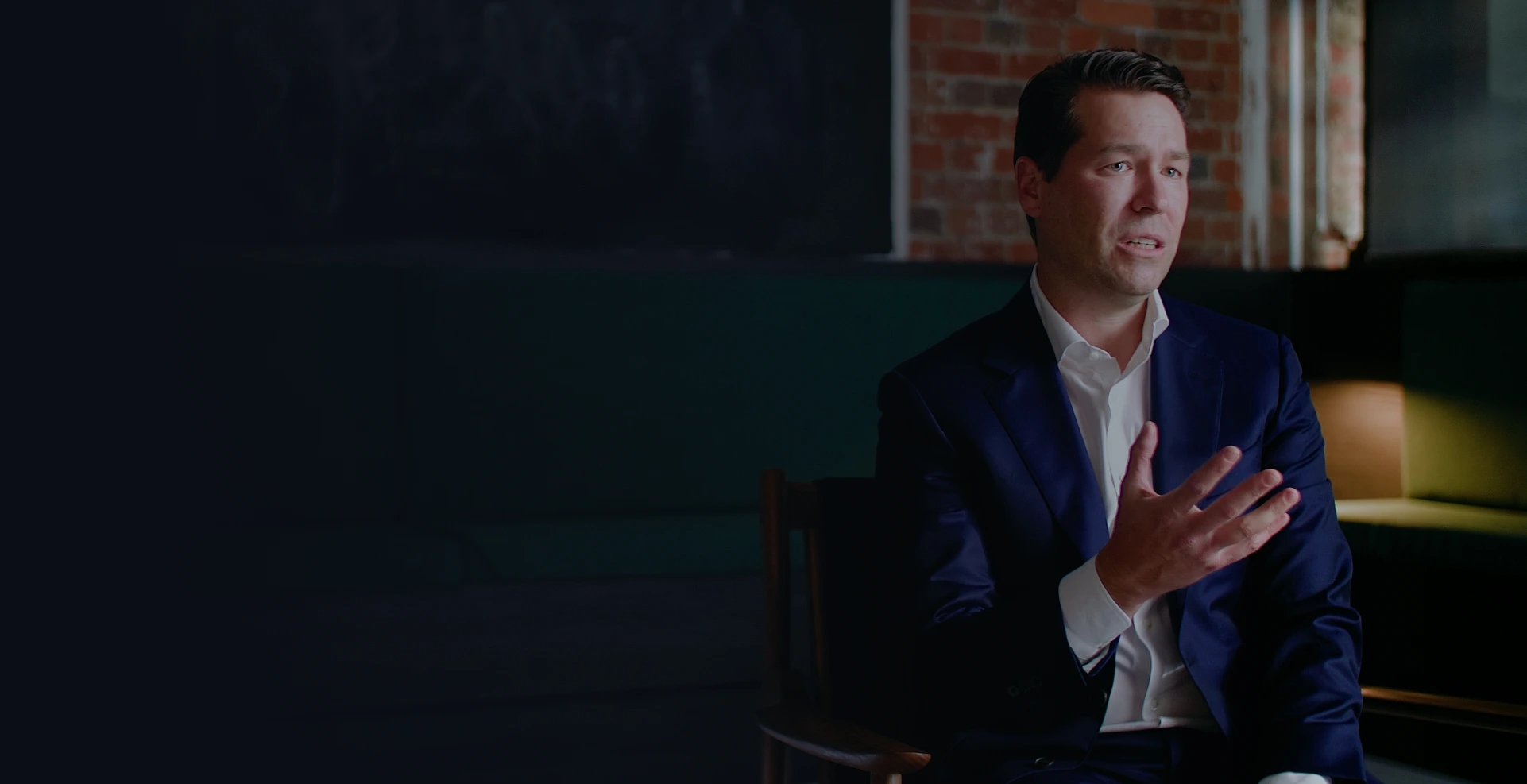 Belt lipectomy (lower body lift) — Dr Matthew Peters, specialist plastic surgeon Brisbane