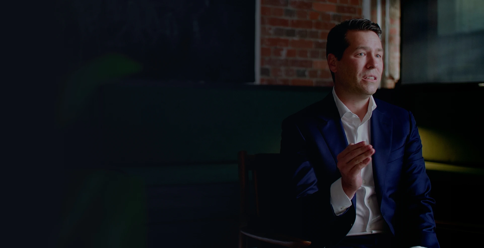 Breast implant revision — Dr Matthew Peters, specialist plastic surgeon Brisbane