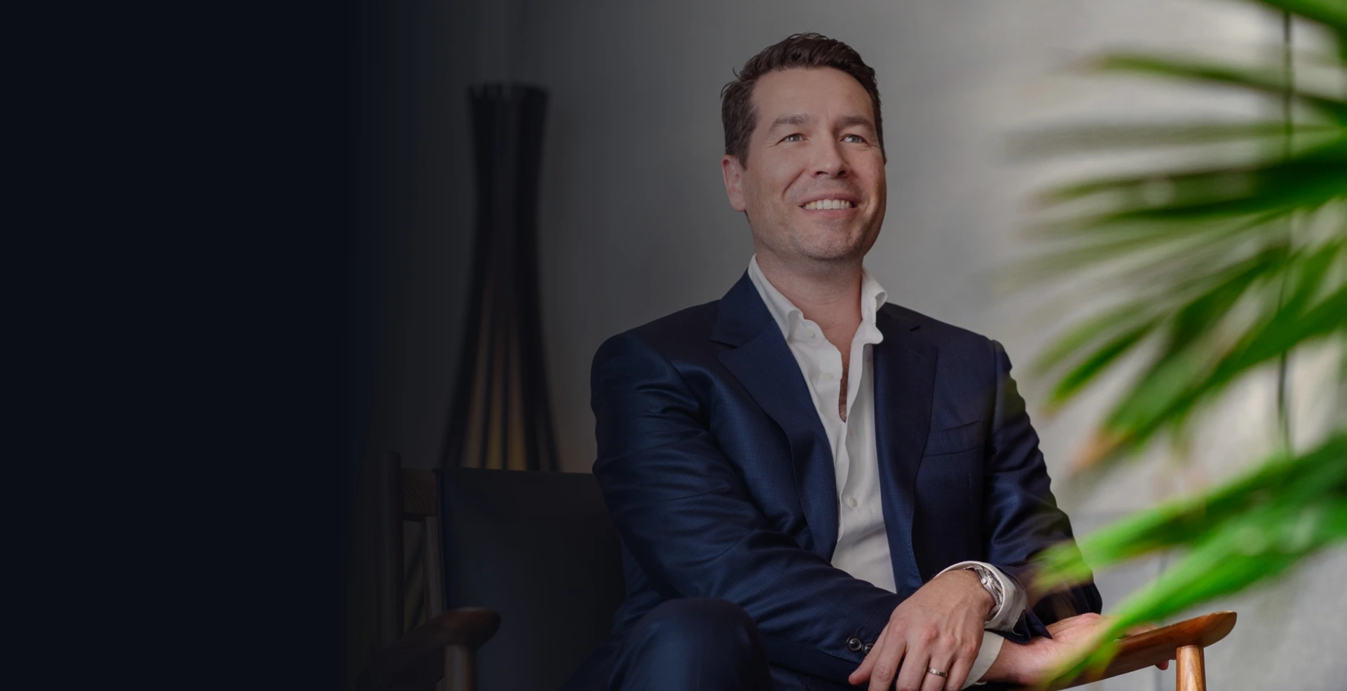 Breast lift (mastopexy) — Dr Matthew Peters, specialist plastic surgeon Brisbane